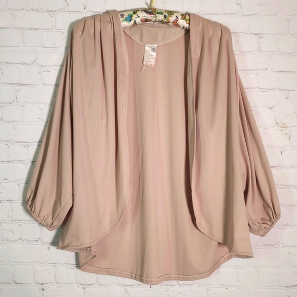 Vintage Tops - Vintage Union Made USA Sandy Beige Open Front Top Blouse Cover Womens Size 11/12